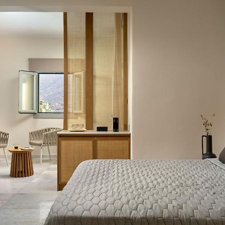 Ios Palace Hotel & Spa Mylopotas Exterior photo